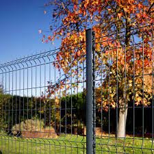 pose de clôtures rigides